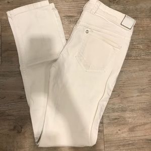White Distressed Skinny Jean Ladies 26